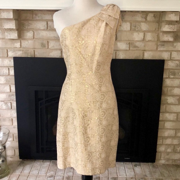 London Times Dresses & Skirts - London Times One Shoulder Gold & Beige Cocktail Dress size 8